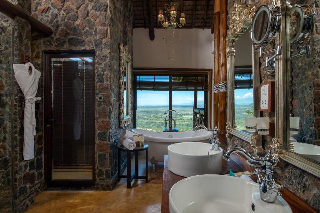 Lodges and Camps during your Safari in Tanzania