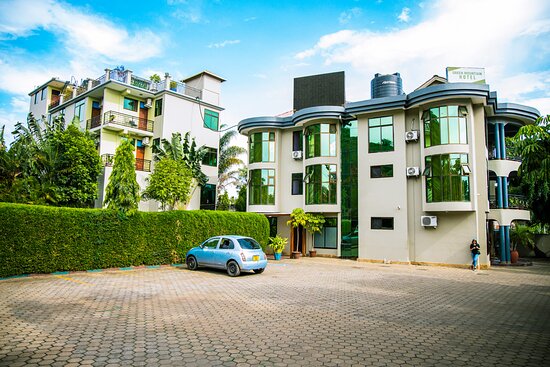 Lodges and Hotels in Arusha and Moshi
